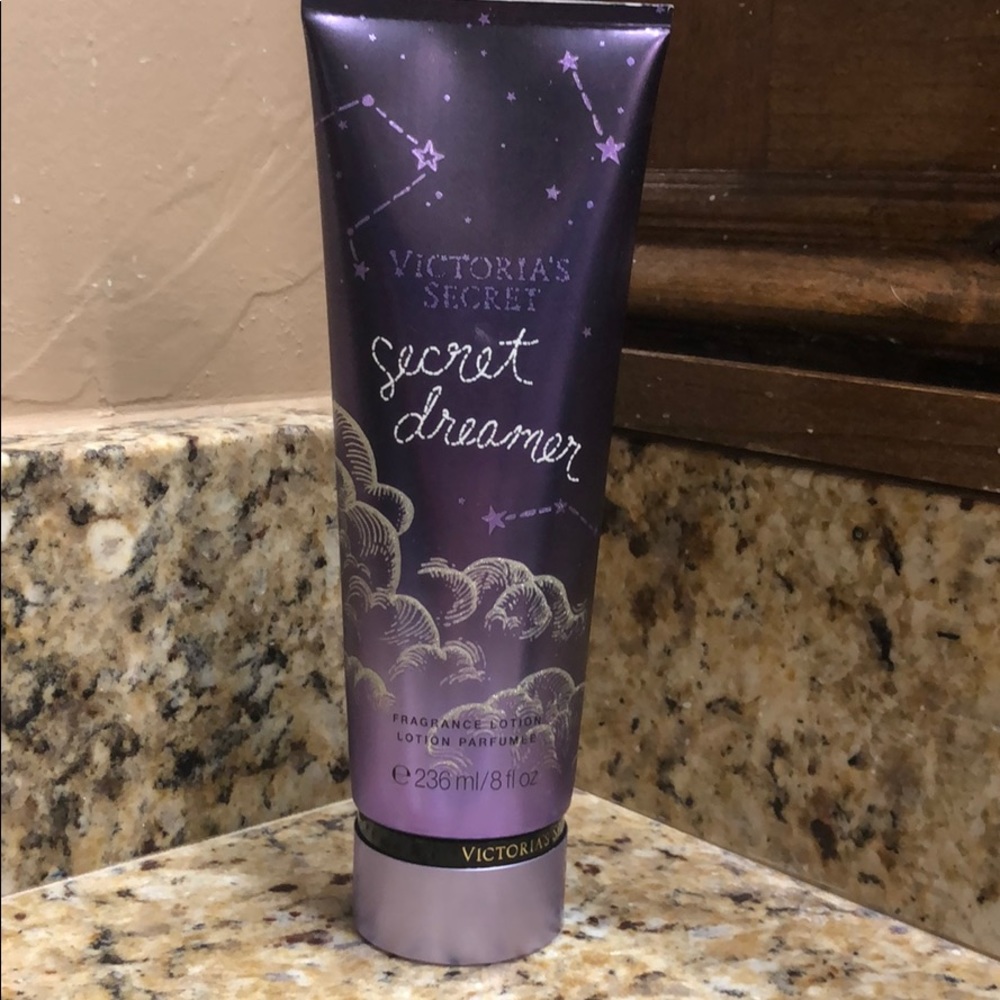 Victoria Secret secret dreamer lotion